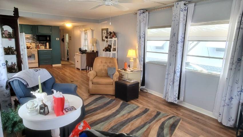 165 Juniper Drive West a Dundee, FL Mobile or Manufactured Home for Sale